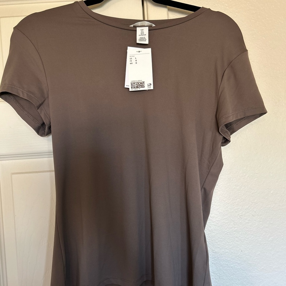 H&M Gray Fitted Short Sleeve Tee